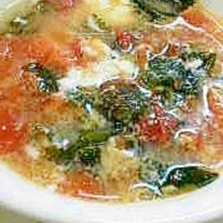 トマトとワカメの中華スープ